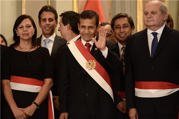 PERU GOVERNMENT