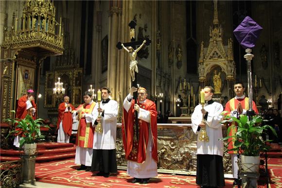 Zagreb archbishop issues Easter message