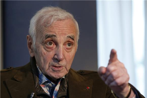 Charles Aznavour izdaje album u 90. godini