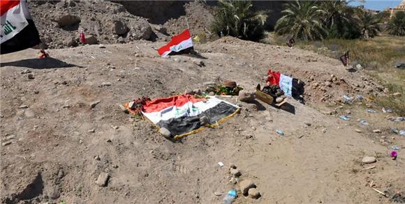 IRAQ TIKRIT MASS GRAVES