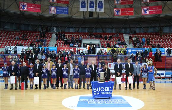 Cibona obilježila 30 godina od osvajanja prvog Kupa prvaka 