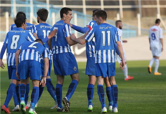 Lokomotiva - Osijek 1-0 - poluvrijeme