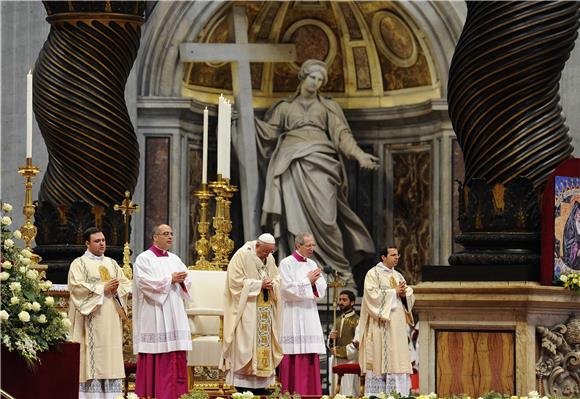 VATICAN POPE FRANCIS ARMENIA MASS