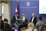 Ministar branitelja Predrag Matić sudjelovao u Banskim dvorima na #TweetUp-u