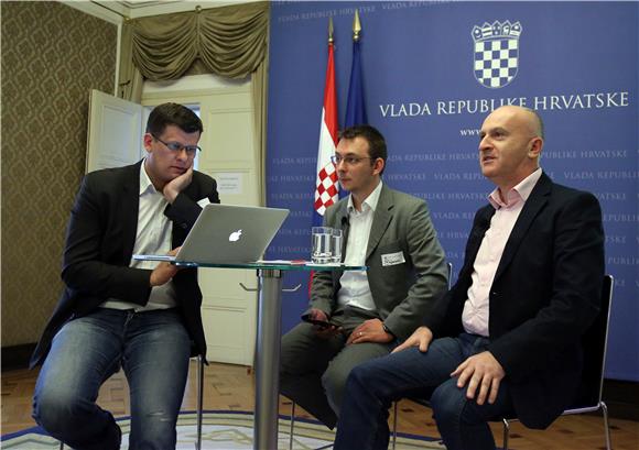 Ministar branitelja Predrag Matić sudjelovao u Banskim dvorima na #TweetUp-u