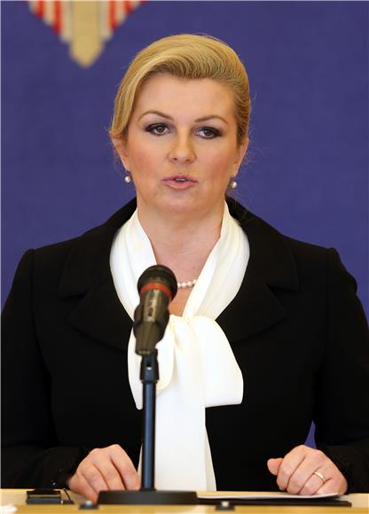 Tiskovna konferencija Grabar Kitarović i Plevnelieva