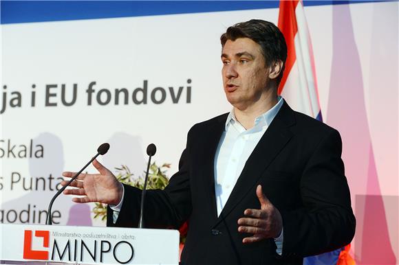 Premijer Milanović i ministri dodijelili nagrade najuspješnijim poduzetnicima 