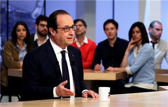 FRANCE PARIS HOLLANDE TV