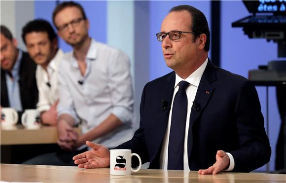 FRANCE PARIS HOLLANDE TV