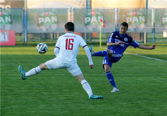 Slaven Belupo - Zagreb 1-0 - poluvrijeme 