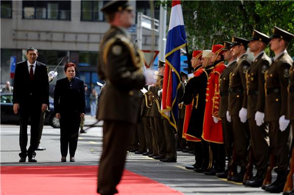 Ministri obrane RH i BiH ne znaju za optužnice protiv hrvatskih časnika