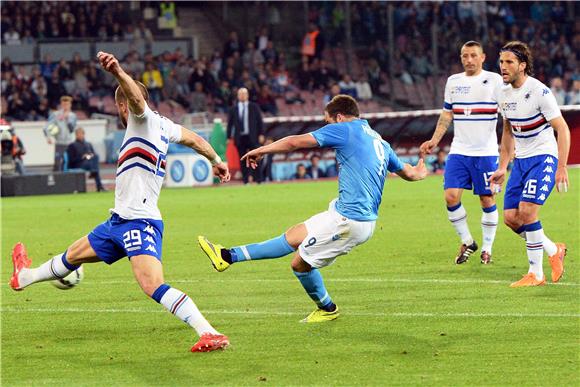 Serie A - Napoli pobijedio Sampdoriju, Strinić na klupi