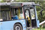 Zagreb: ZET-ov autobus udario u stup, ozlijeđeno više osoba