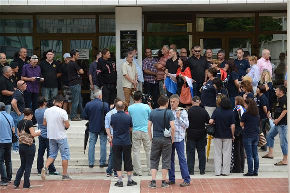 Slučaj Lora 2: Treći puta odgođeno pripremno ročište