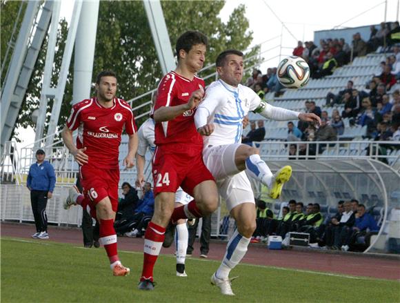 HNL: Rijeka - Split 2-0  29.04.2015