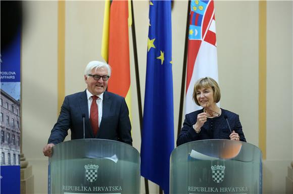 Vesna Pusić sastala se s njemačkim ministrom vanjskih poslova Frankom-Walterom Steinmeierom