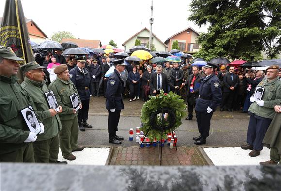 Borovo: svečano se obilježava 24. obljetnica ubojstva 12 redarstvenika