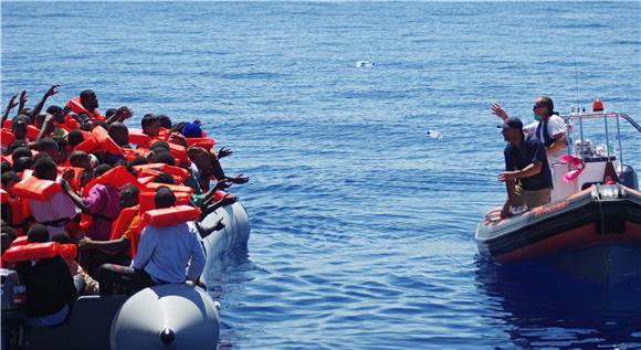 AT SEA ITALY MALTA MIGRATION