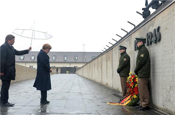 Merkel: Njemačka neće nikad zaboraviti nacističke strahote