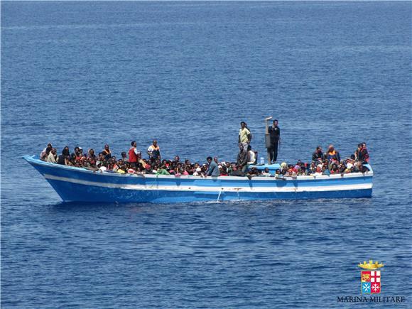 AT SEA ITALY MIGRANTS