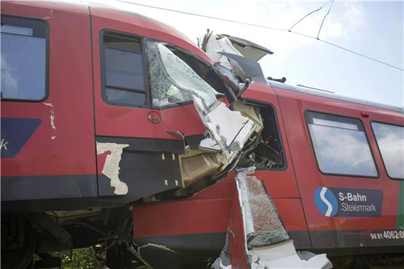 U sudaru vlakova u Austriji jedan mrtav, 9 ozlijeđenih