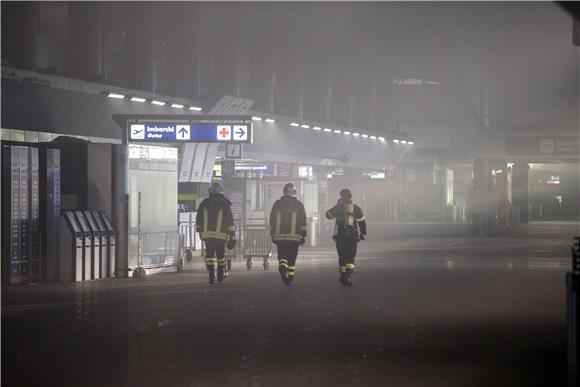 Veliki požar u rimskoj zračnoj luci Fiumicino