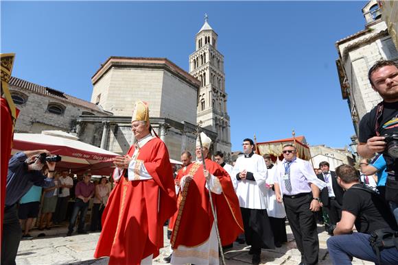  Svečana procesija u Splitu povodom obilježavanja Dana Grada i blagdana Sv. Duje