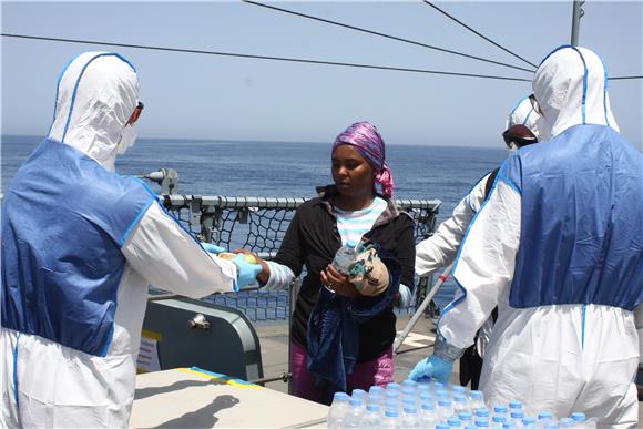 AT SEA ITALY MIGRATION