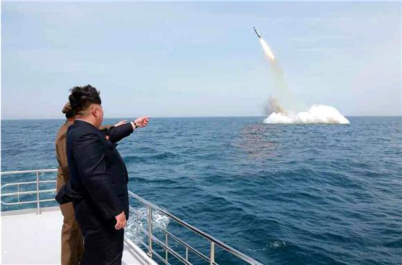 NORTH KOREA UNDERWATER MISSILE LAUNCH