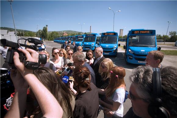 Predstavljeni novi plinski autobusi ZET-a