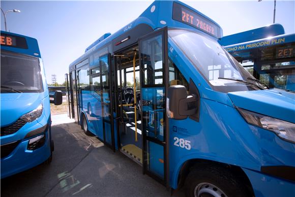 Predstavljeni novi plinski autobusi ZET-a