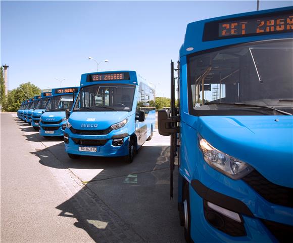 Predstavljeni novi plinski autobusi ZET-a