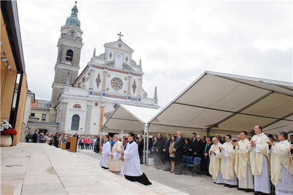 U Sloveniji misa pomirenja povodom 70. obljetnice završetka rata 