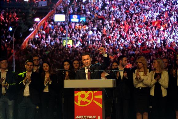 Gruevski poručio da neće odstupiti