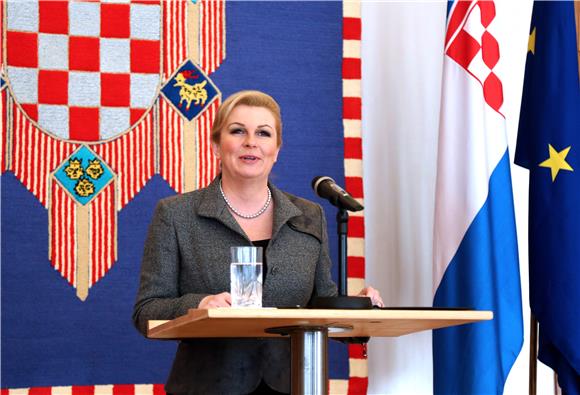 Konferencija za medije predsjednice Grabar-Kitarović