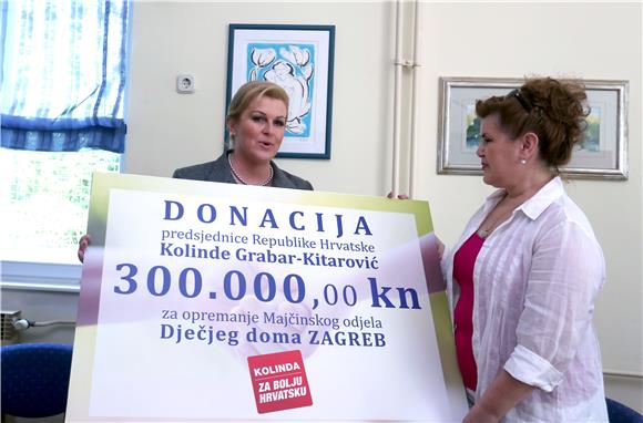 Predsjednica Grabar-Kitarović uručila donaciju za opremanje Majčinskog odjela Dječjeg doma Zagreb