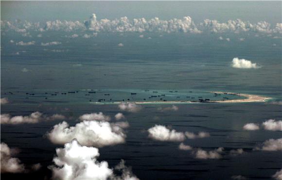 epaselect PHILIPPINES SOUTH CHINA SEA