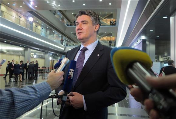 Premijer Milanović na summitu Istočnog partnerstva u Rigi