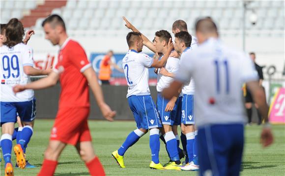 Hajduk - Zagreb 1-0 (poluvrijeme)