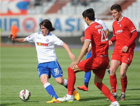 Hajduk - Zagreb 1-0 (poluvrijeme) 23.05.2015.