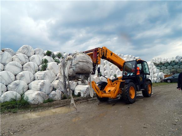 Uzorkovanje baliranog gradskog otpada u Varaždinu