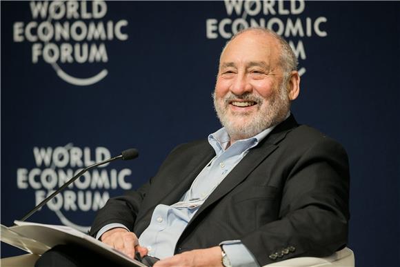 Joseph Stiglitz: u Hrvatskoj bi bilo pametno ograničiti uzimanje kredita u stranim valutama