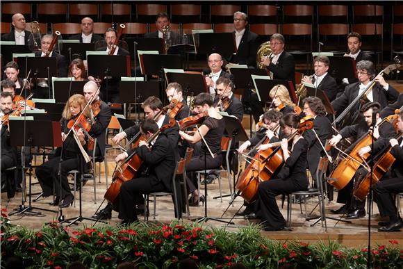 Svečani koncert Zagrebačke filharmonije za Dan Grada Zagreba u Parku dr. Franje Tuđmana