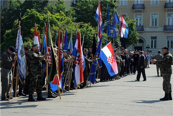 Mimohod u povodu Dana branitelja grada Zagreba