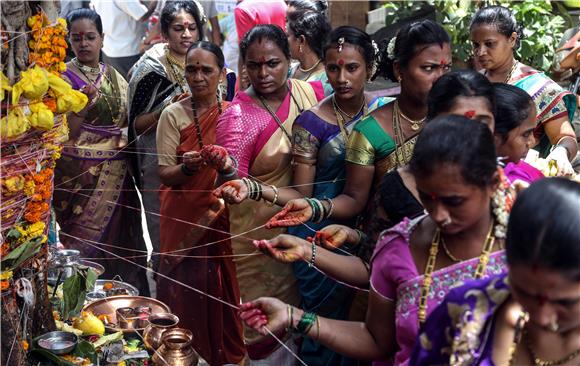 INDIA VAT SAVITRI FESTIVAL