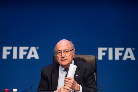 Blatter podnio ostavku