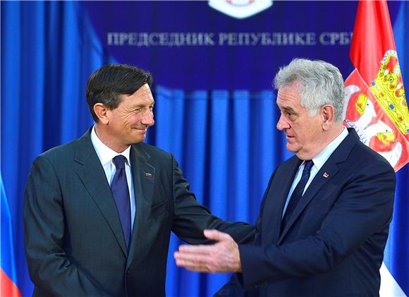 Beograd: Nikolić i Pahor razgovarali o predsjedničkom summitu u Budvi