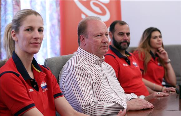 Ženska odbojkaška reprezetancija pred odlazak u Baku