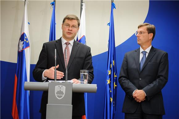 Dombrovskis: rast u Sloveniji bolji od europskog prosjeka