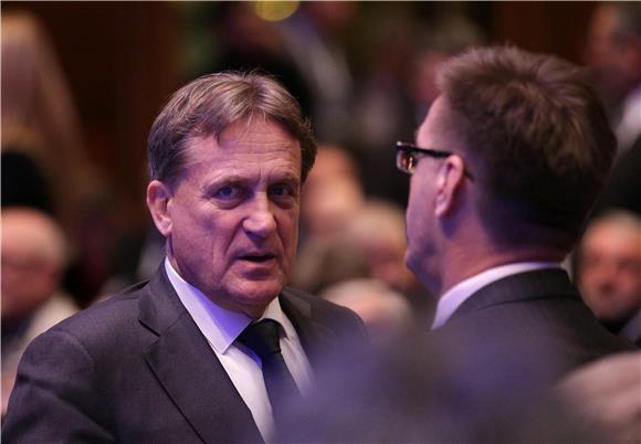 KALMETA OPTUŽEN - HDZ: nitko nije kriv dok mu se to ne dokaže pravomoćnom presudom